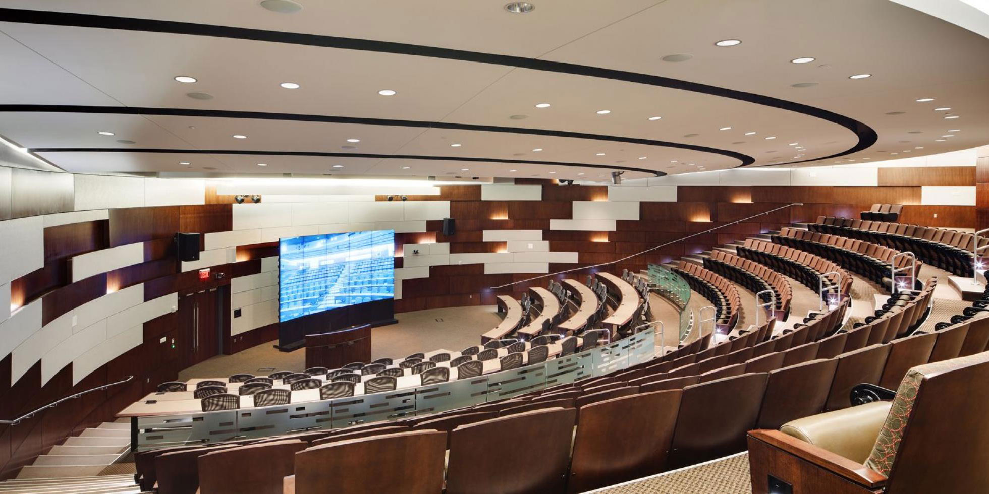 Samis Center637365554868392601